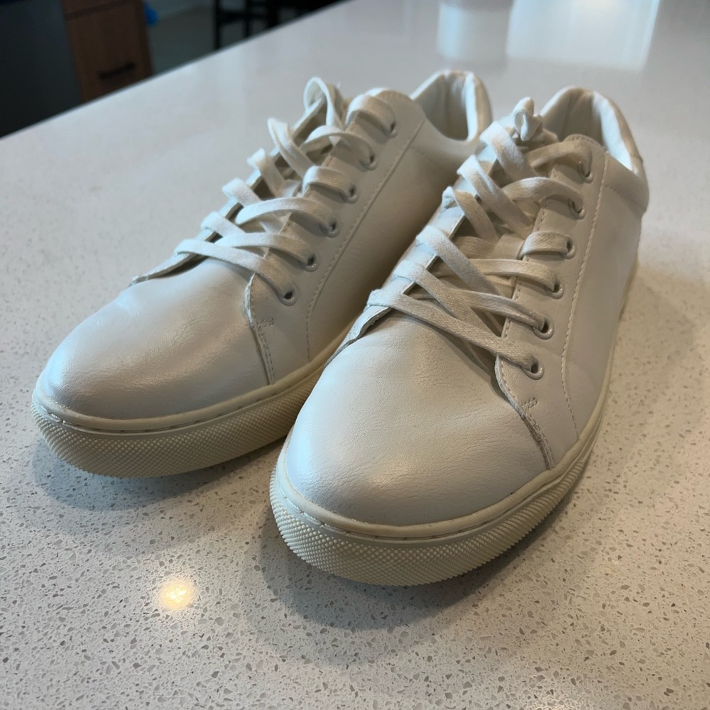 Banana Republicmens leather sneakers